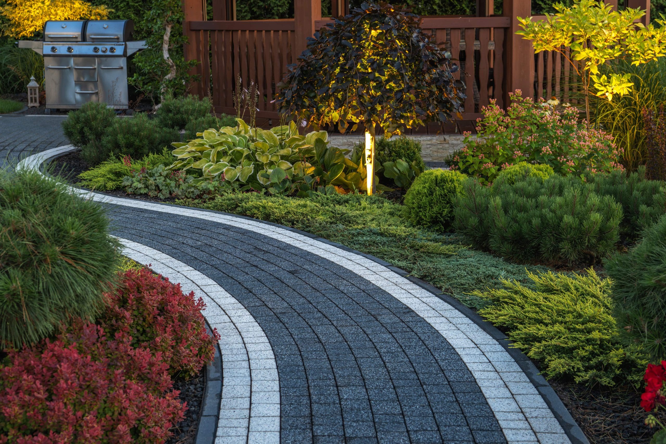 Great Tips for Maintaining Your Patio Pavers
